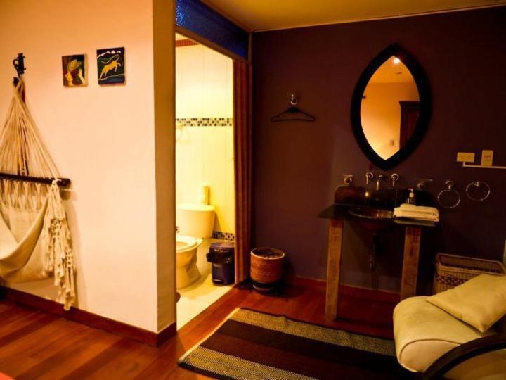 Bed&Breakfast Chorro De Quevedo Bogotá Szoba fotó